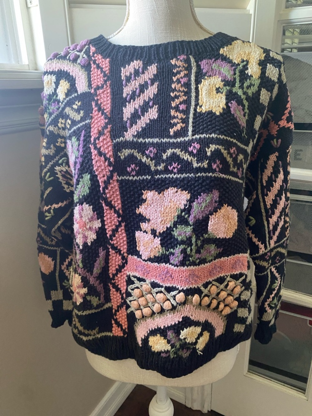Vintage Jennifer Reed Handknit floral  Patchwork Crewneck Sweater small/ medium